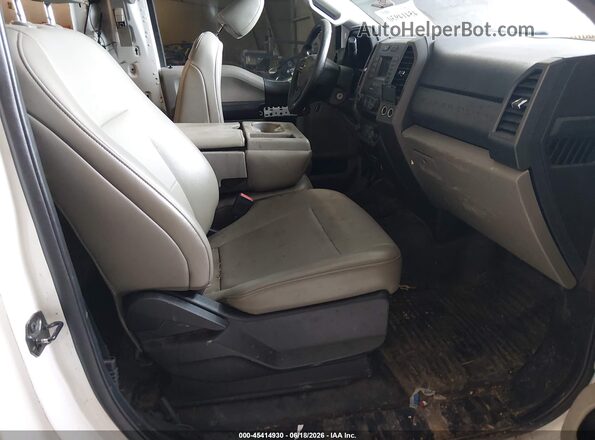 1FTBF2A64LEE04013 2020 FORD F-250 White Widok wnętrza z przodu