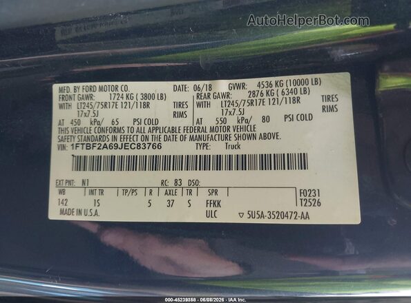 1FTBF2A69JEC83766 2018 FORD F-250 Blue Vista del compartimento del motor