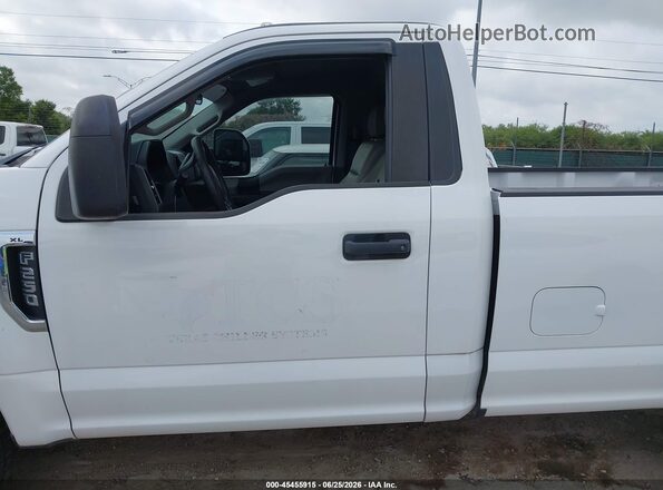 1FTBF2AN4MED39558 2021 FORD F-250 White Սալոնի 360 աստիճան տեսք