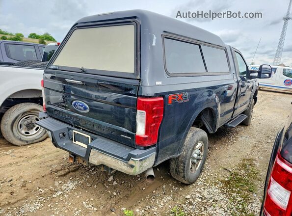 1FTBF2B63HEC52697 2017 FORD F250 Black 