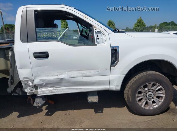 1FTBF2B64NEC57550 2022 FORD F-250 White წინა ხედი