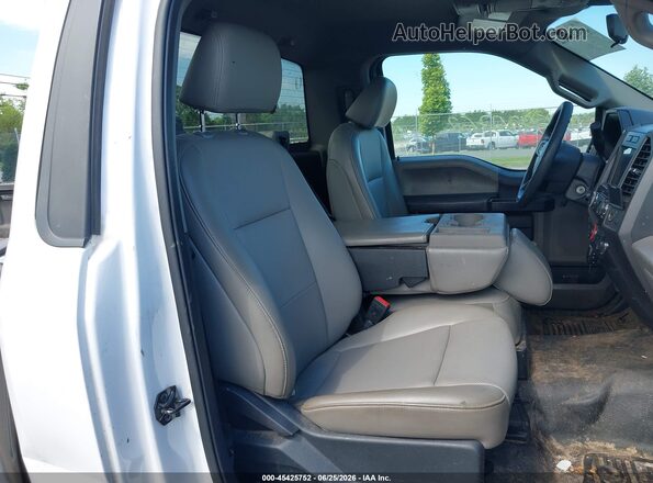 1FTBF2B64NEC57550 2022 FORD F-250 White VIN კოდის სტიკერის ხედი