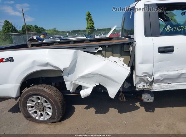 1FTBF2B64NEC57550 2022 FORD F-250 White 