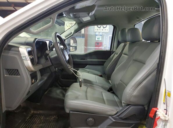 1FTBF2BA4PEE00455 2023 FORD F250 White Front interior view