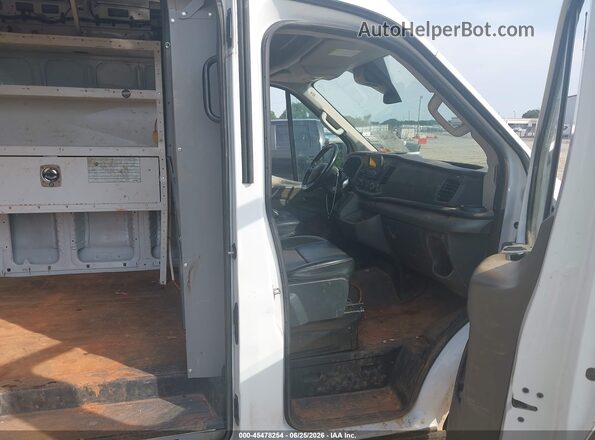 1FTBR1C83LKB20017 2020 FORD TRANSIT-250 White Вид салону спереду