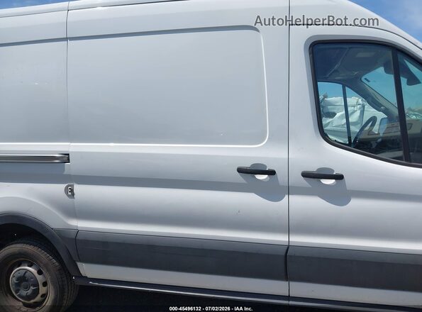 1FTBR1C89LKA04014 2020 FORD TRANSIT-250 White Սալոնի հետևի տեսք