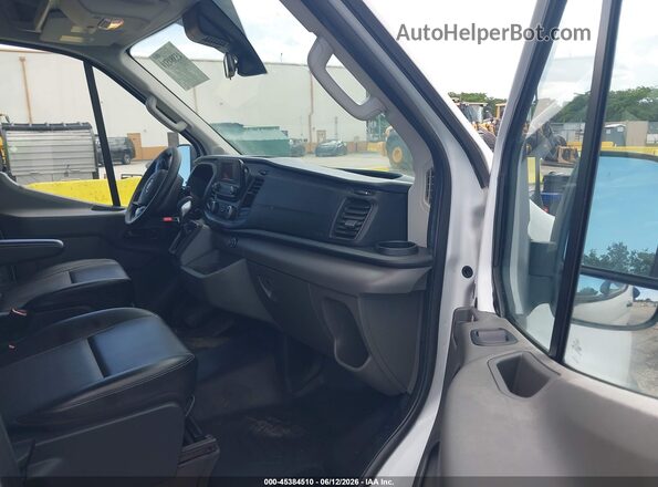 1FTBR1C89LKB10768 2020 FORD TRANSIT-250 White Front interior view