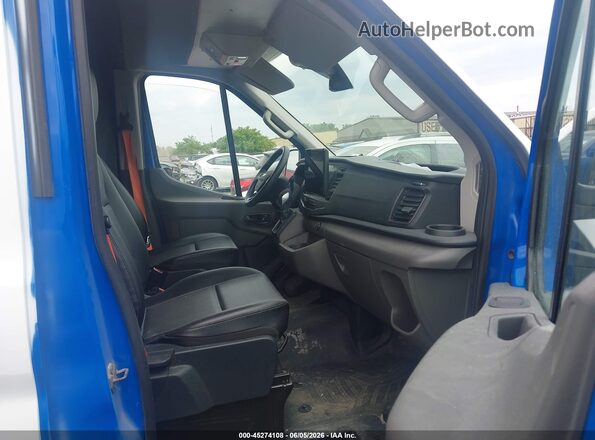 1FTBR2C87PKA10650 2023 FORD TRANSIT-250 Белый Вид салона спереди