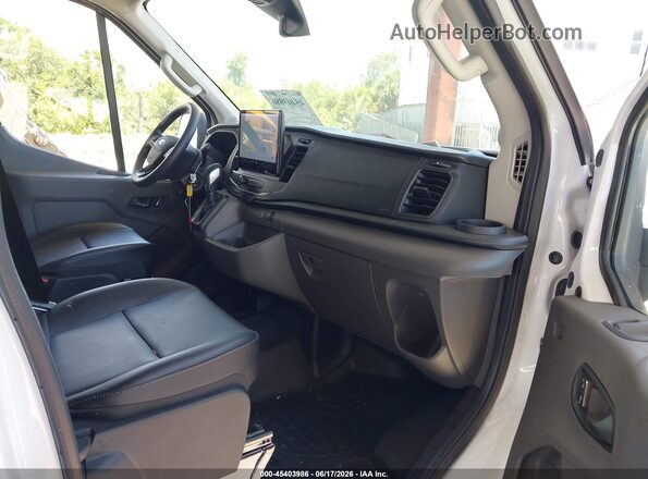 1FTBR2X8XSKA68898 2025 FORD TRANSIT-250 White Front interior view