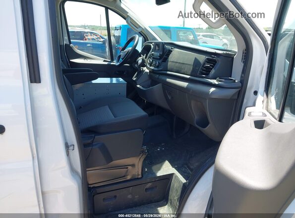 1FTBR2Y87NKA37109 2022 FORD TRANSIT-250 White 
