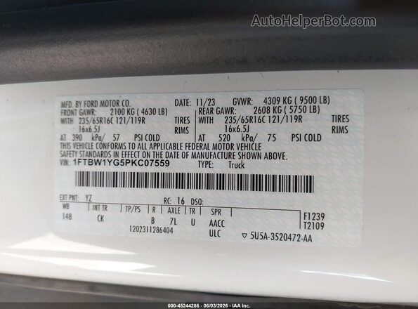 1FTBW1YG5PKC07559 2023 FORD TRANSIT-350 White Vista del compartimento del motor