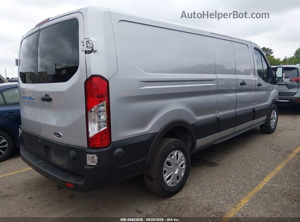 1FTBW1YK4PKA21788 2023 FORD E-TRANSIT-350 Silver Rear right