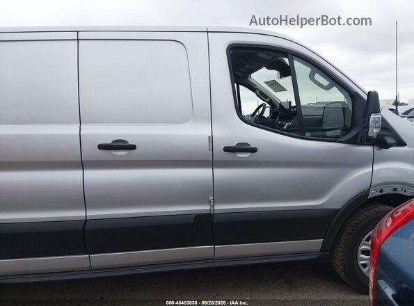 1FTBW1YK4PKA21788 2023 FORD E-TRANSIT-350 Silver 360 interior view