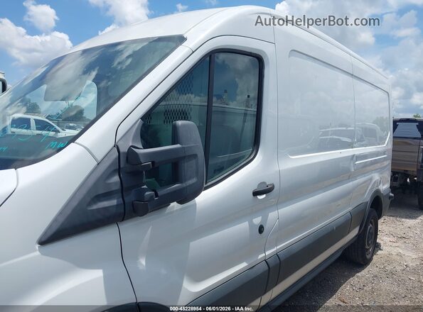 1FTBW2CM7JKA88276 2018 FORD TRANSIT-350 White Widok wnętrza z tyłu