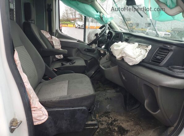 1FTBW3UG4LKA84428 2020 FORD TRANSIT White Front interior view