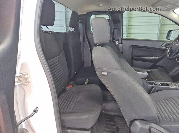 1FTER1EH2MLD49875 2021 FORD RANGER Белый Вид задних сидений