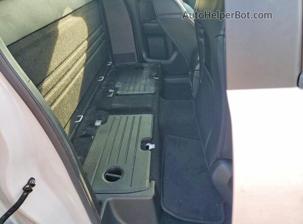 1FTER1EH2PLE29729 2023 FORD RANGER White Widok tylnych siedzeń