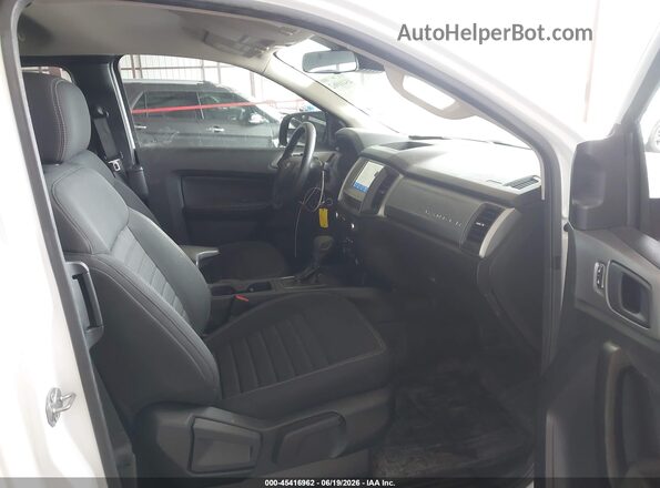 1FTER1EH3NLD19270 2022 FORD RANGER White Front interior view