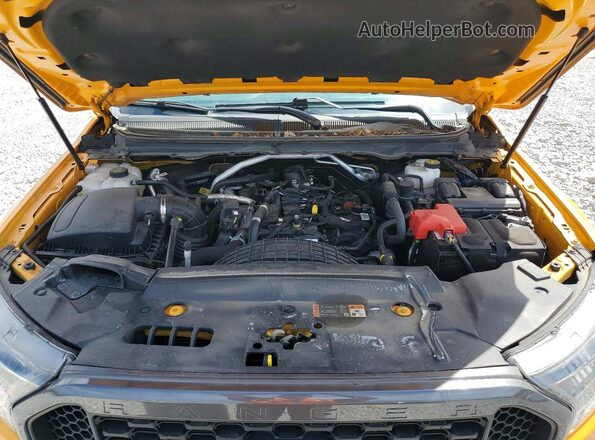 1FTER1FHXMLD70715 2021 FORD RANGER Yellow Rear interior view