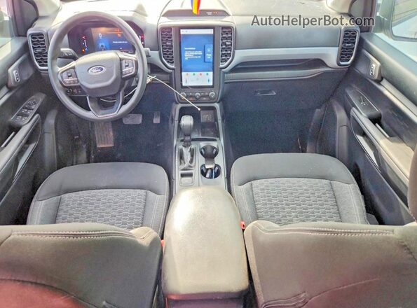 1FTER4BHXRLE45458 2024 FORD RANGER Белый Вид панели приборов