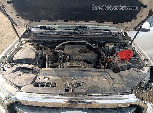 1FTER4FH0KLA83267 2019 FORD RANGER White Widok wnętrza z tyłu