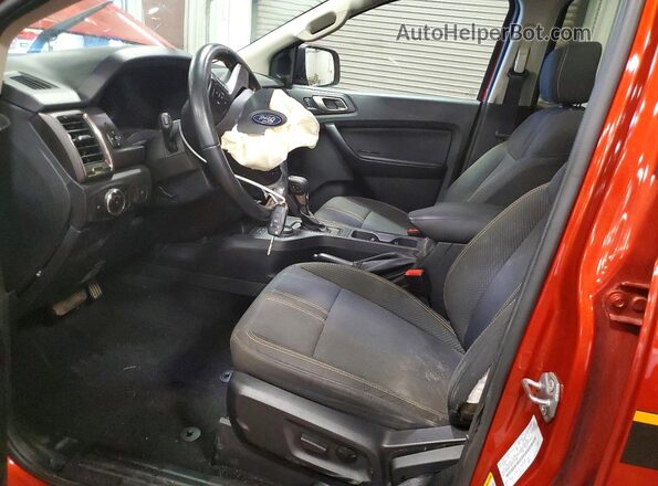 1FTER4FH0PLE31799 2023 FORD RANGER Красный Вид салона спереди