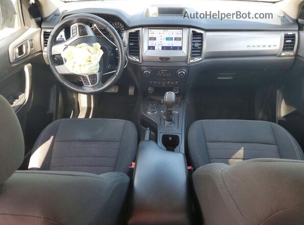 1FTER4FH2LLA00522 2020 FORD RANGER Синий Вид панели приборов