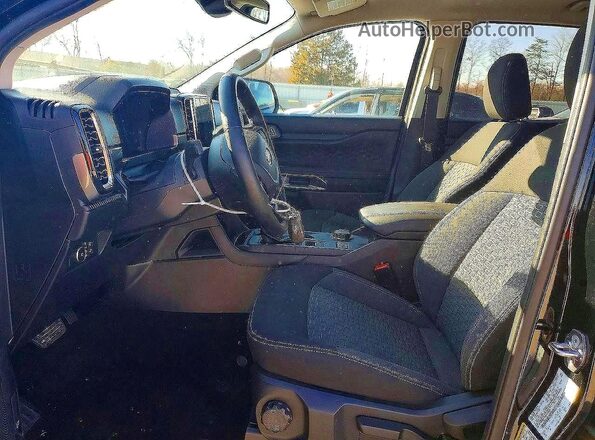 1FTER4HP6SLE15409 2025 FORD RANGER Black Widok wnętrza z przodu