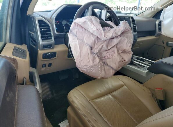 1FTEW1C45KFD42102 2019 FORD F150 White Widok deski rozdzielczej