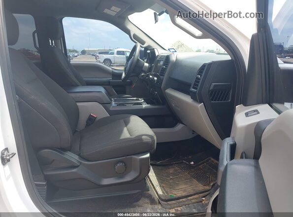 1FTEW1C53JKF75331 2018 FORD F150 Белый Вид салона спереди