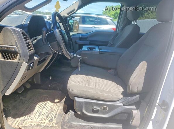 1FTEW1C55JKD43989 2018 FORD F150 White Front interior view