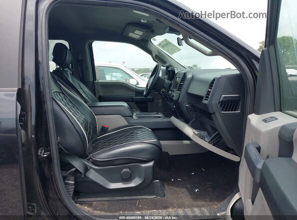 1FTEW1C56LKE69152 2020 FORD F150 Black Вид салону спереду