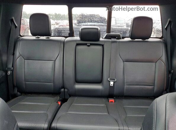 1FTEW1C83NFA26561 2022 FORD F150 Black Vista de los asientos traseros