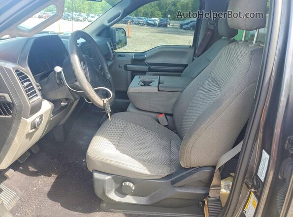 1FTEW1CF3GFC00047 2016 FORD F150 Gray Вид салону спереду