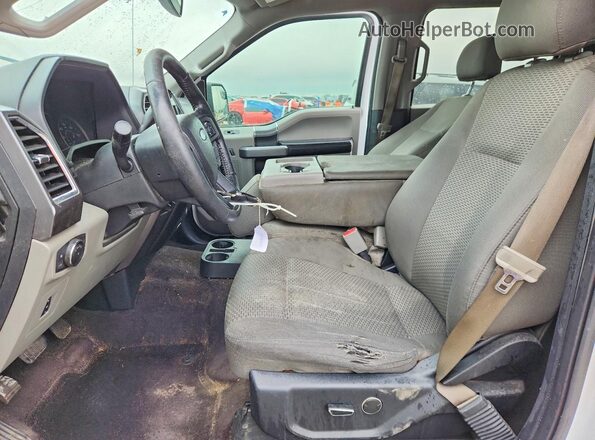 1FTEW1CF3GKE10820 2016 FORD F150 White Սալոնի դիմացի տեսք