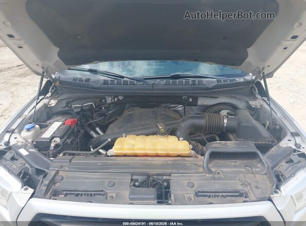1FTEW1CG1GFA08988 2016 FORD F150 Silver Widok z tyłu