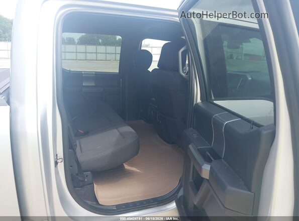 1FTEW1CG1GFA08988 2016 FORD F150 Silver Widok naklejki z numerem VIN