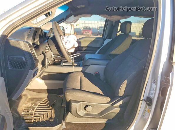 1FTEW1CP1JKF54169 2018 FORD F150 Silver Front interior view