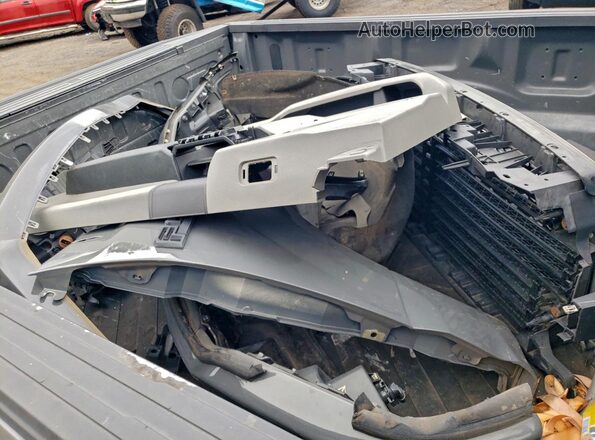1FTEW1CP2JFB72175 2018 FORD F150 Gray Engine compartment view