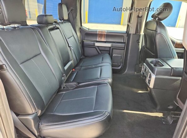 1FTEW1CP2JKC20992 2018 FORD F150 Silver Вид задніх сидінь