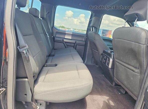 1FTEW1CP3GFC65697 2016 FORD F150 Black Widok tylnych siedzeń