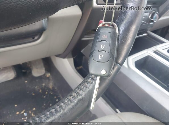1FTEW1CP3JKF02610 2018 FORD F150 Red Dashboard view