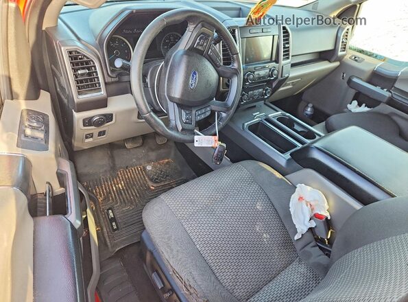 1FTEW1CP5GKD93270 2016 FORD F150 Red Vista del salpicadero