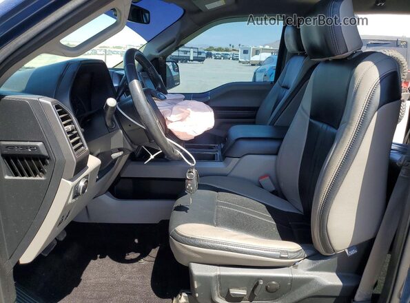 1FTEW1CP5LKD33029 2020 FORD F150 Синий Вид салона спереди