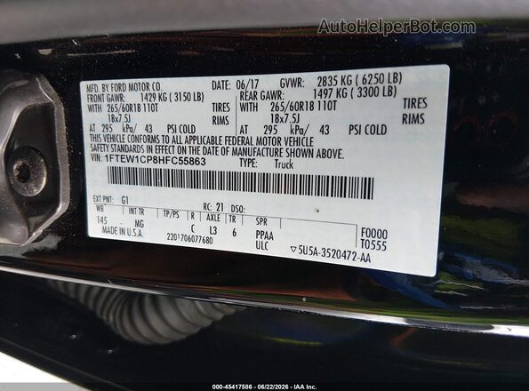 1FTEW1CP8HFC55863 2017 FORD F150 Black Widok komory silnika