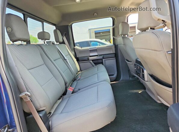 1FTEW1CP8JKE29136 2018 FORD F150 Blue Widok tylnych siedzeń
