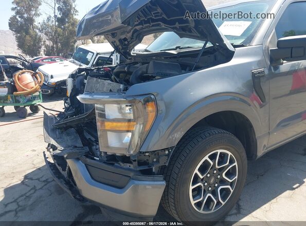 1FTEW1CP8PKD79413 2023 FORD F150 Gray Widok z przodu