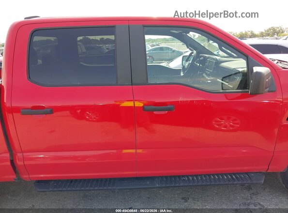1FTEW1CP9NKD08671 2022 FORD F150 Red Widok wnętrza 360 stopni