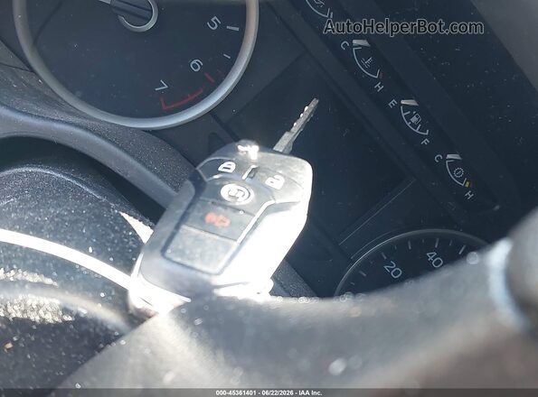 1FTEW1CPXKKC03939 2019 FORD F150 Gray Dashboard view