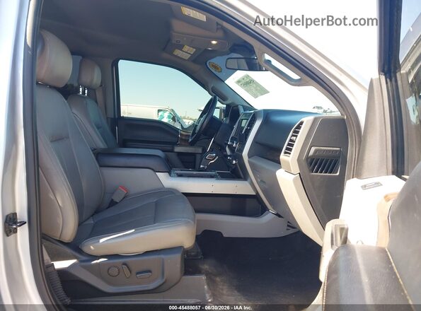 1FTEW1E41KFB11744 2019 FORD F150 Silver Սալոնի դիմացի տեսք